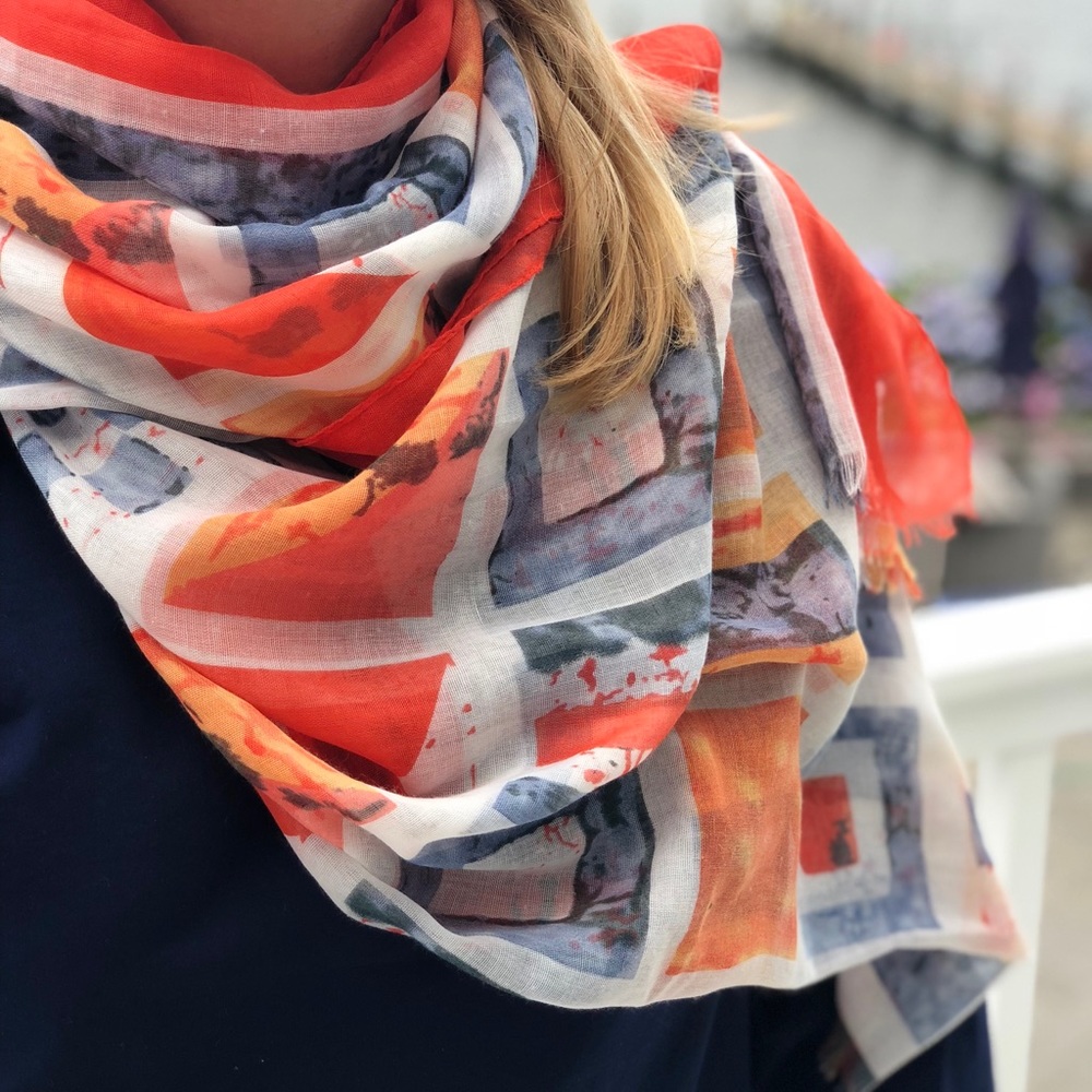 Taleen scarf